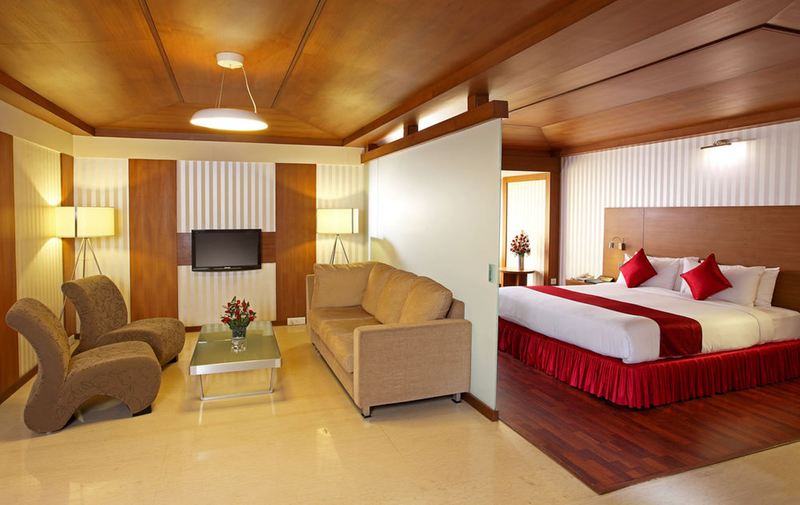 Photo of Hotel Aurora Towers, 4-star hotel in Pune District