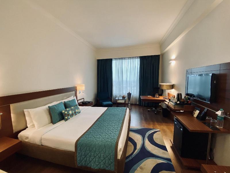 Photo of The Landmark Hotel, 5-star hotel in Kanpur