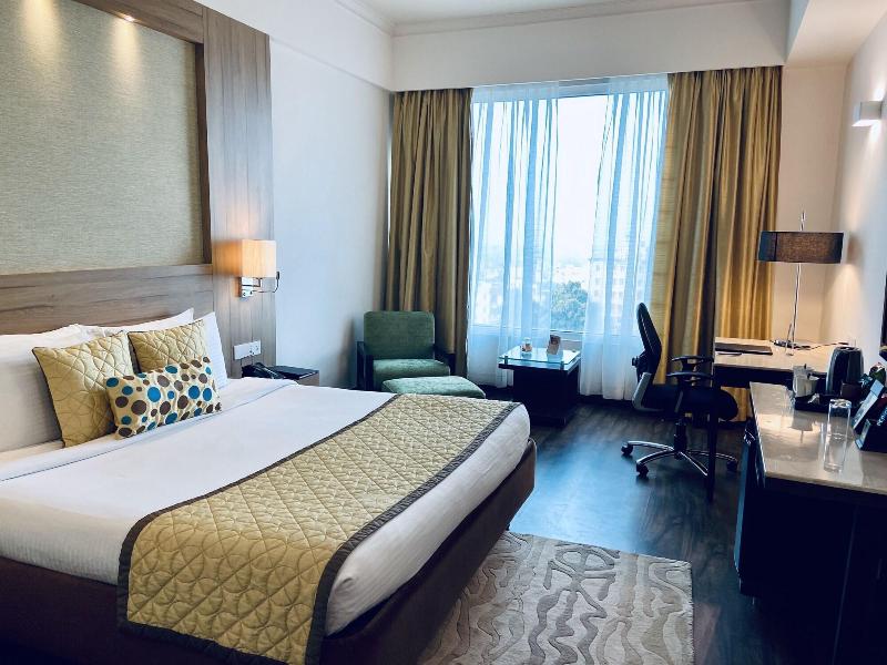 Photo of The Landmark Hotel, 5-star hotel in Kanpur