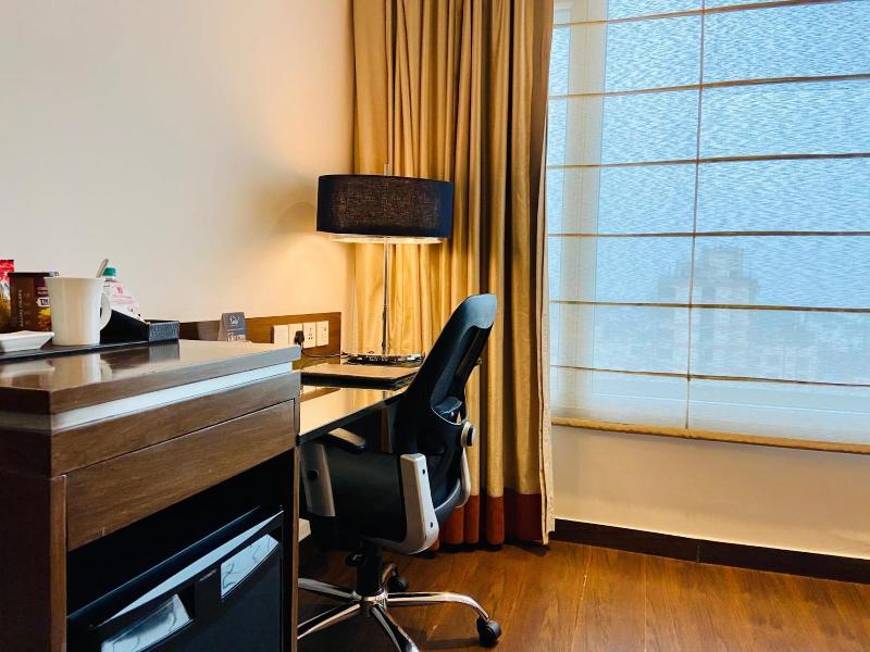 Photo of The Landmark Hotel, 5-star hotel in Kanpur