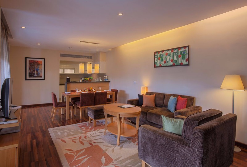 Photo of Oakwood Residence Naylor Road Pune, 4-star hotel in Pune District