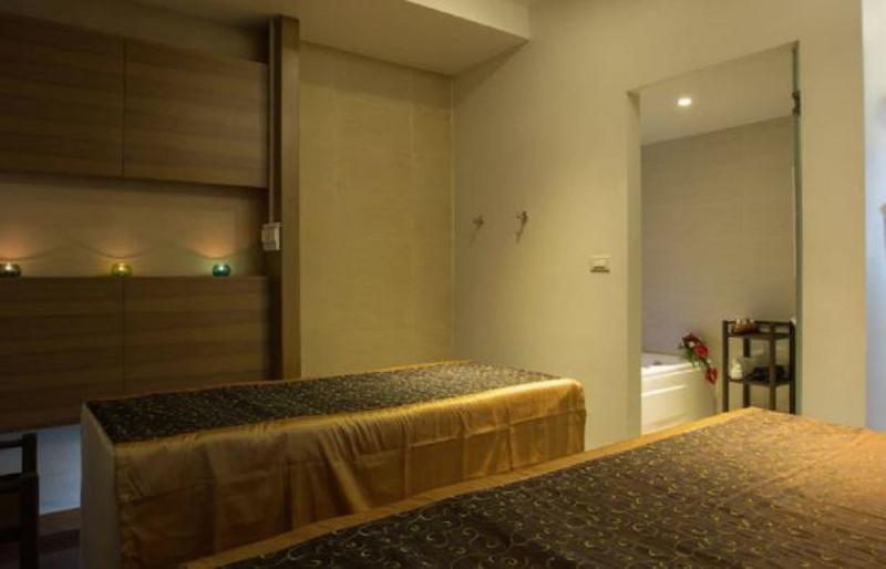 Photo of Beyond Karon hotel in Karon Beach