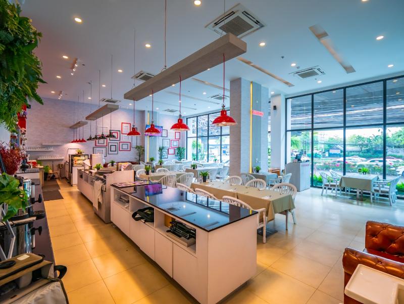 The Kinn exterior, 3-Star hotel in Bangkok (and vicinity)