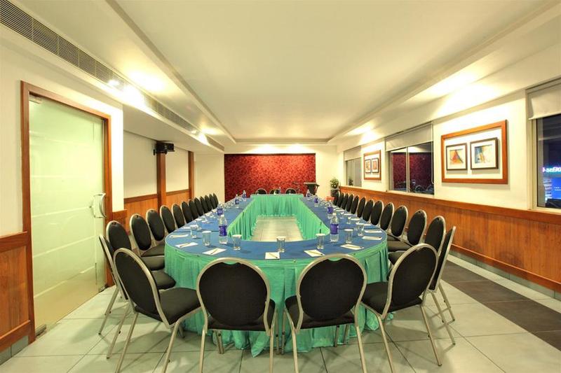 Photo of The Senate Hotel, 3-star hotel in Cochin (and vicinity)