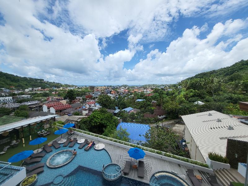 The Yama Hotel Phuket, Singapore