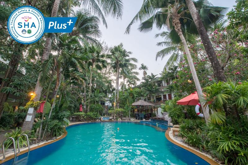 The Viridian Resort exterior,  hotel in Bangla Road