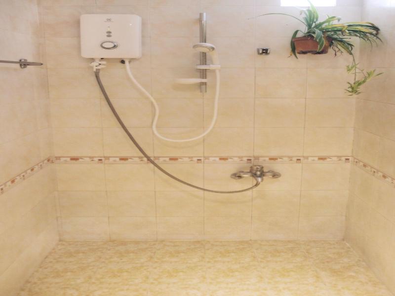 N&D Homestay, Singapore