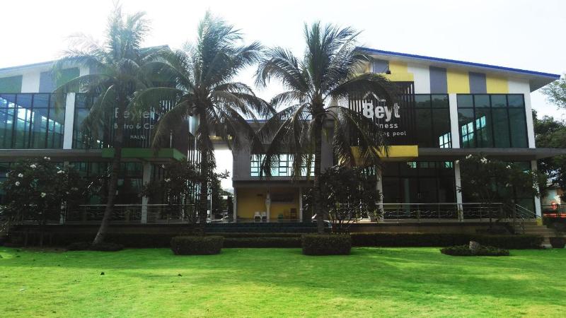 Photo of Bed In Beyt Boutique Hotel, 4-star hotel in Bang Kra So