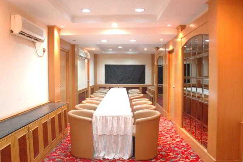 Photo of Polo Floatel Kolkata, 3-star hotel in Kolkata (and vicinity)