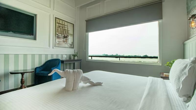 Photo of Polo Floatel Kolkata, 3-star hotel in Kolkata (and vicinity)