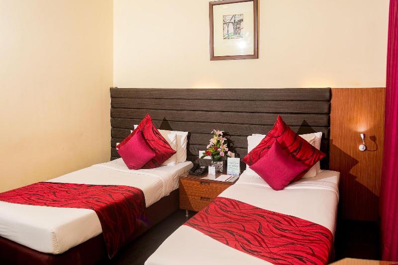Indismart Hotel exterior, 3-Star hotel in Kolkata (and vicinity)