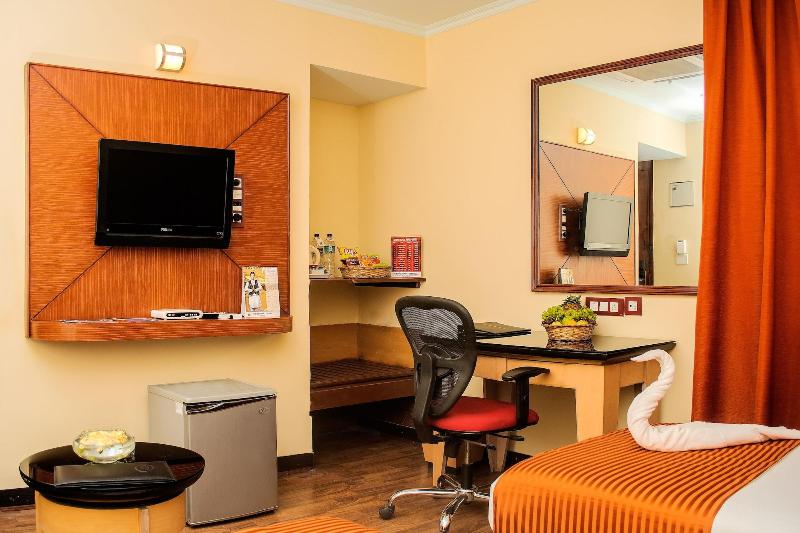 Photo of Indismart Hotel, 3-star hotel in Kolkata (and vicinity)
