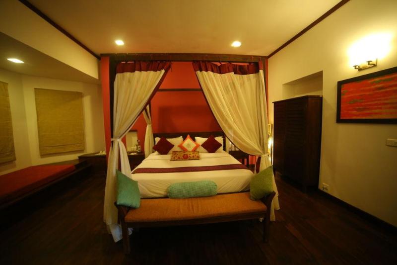 Photo of Old Lighthouse Bristow Hotel, 4-star hotel in Cochin (and vicinity)