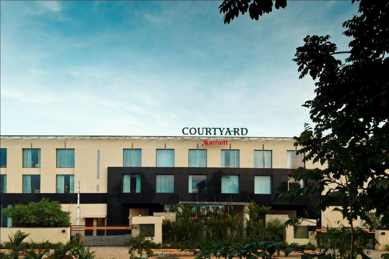 Photo of Courtyard by Marriott Kochi Airport, 5-star hotel in Cochin (and vicinity)