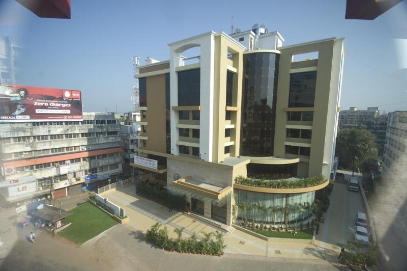 The Ocean Pearl exterior, 3-Star hotel in Mangalore