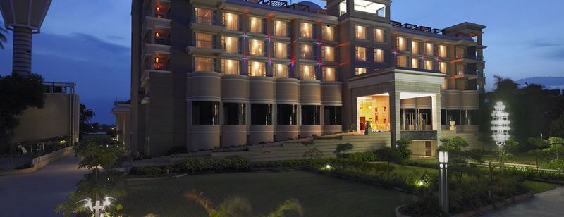 Royal Orchid Central Kireeti exterior, 4-Star hotel in Hospet
