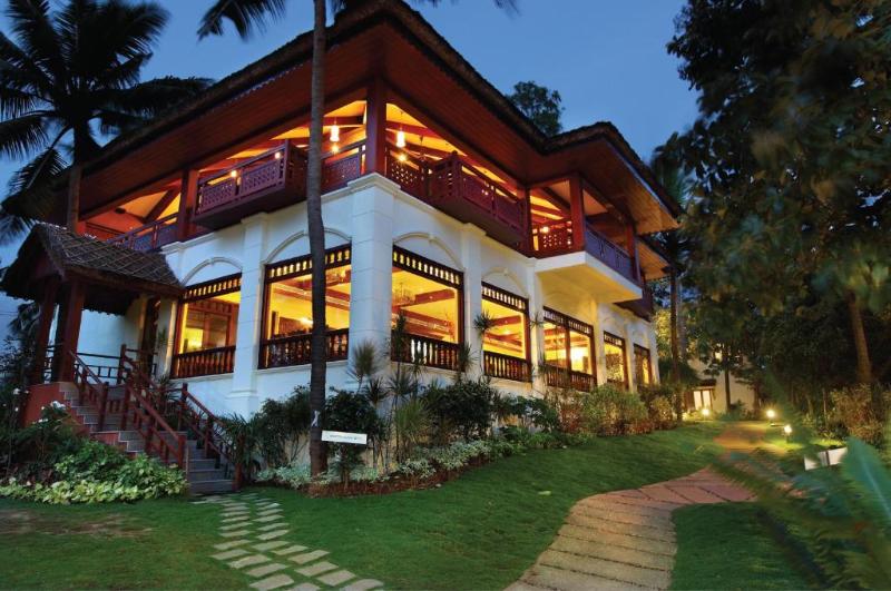 Photo of Fragrant Nature Backwater Resort & Ayurveda Spa, 5-star hotel in Quilon
