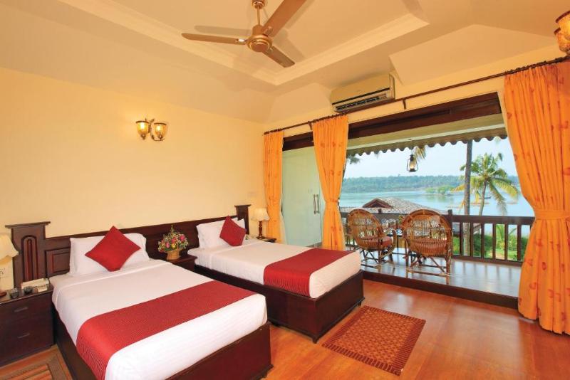 Photo of Fragrant Nature Backwater Resort & Ayurveda Spa, 5-star hotel in Quilon