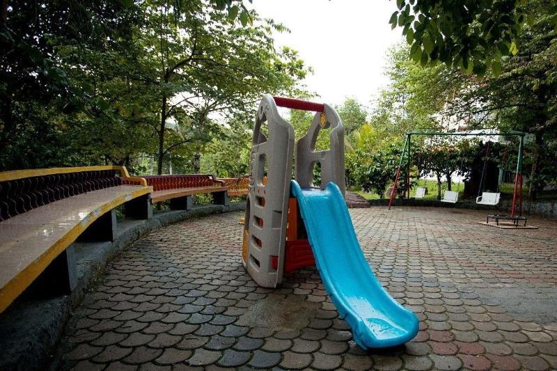 Photo of Crescent Residency, 3-star hotel in Sulthan Bathery