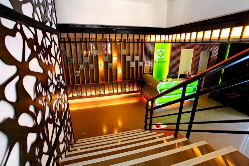 Photo of Tonkok Hotel, 1-star hotel in Ban Fang Min