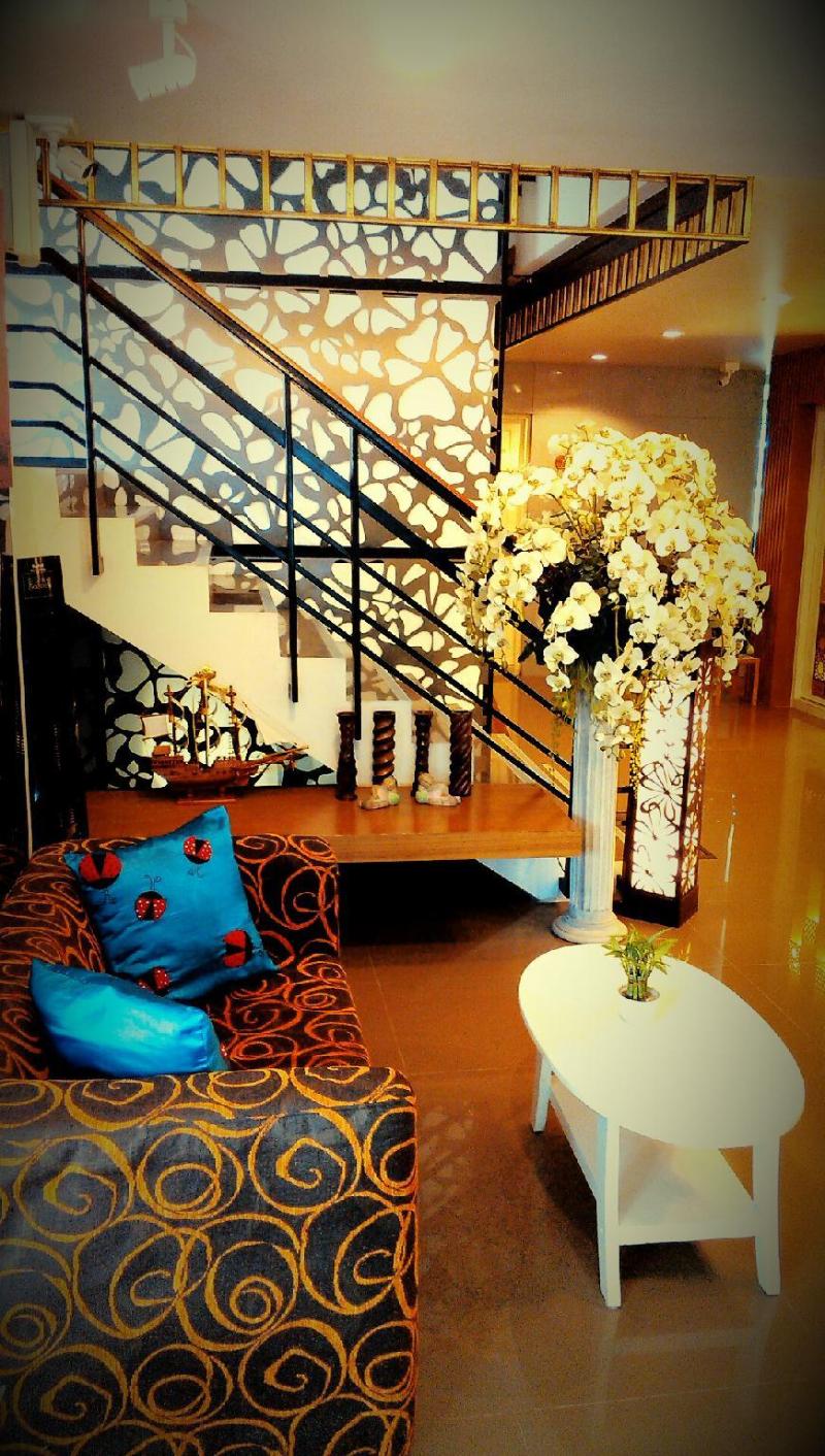 Photo of Tonkok Hotel, 1-star hotel in Ban Fang Min