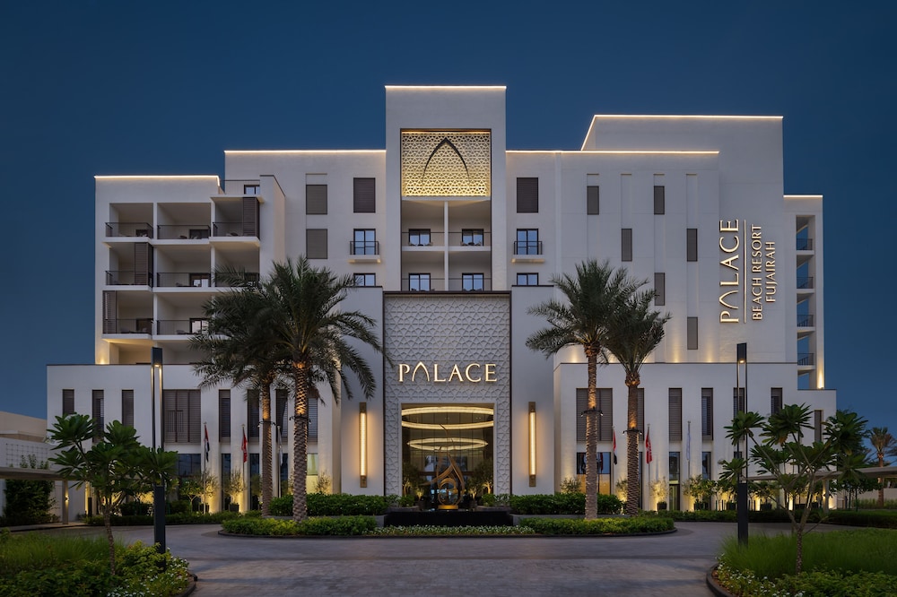 Photo of Palace Beach Resort Fujairah, 5-star hotel in Al-Fujairah