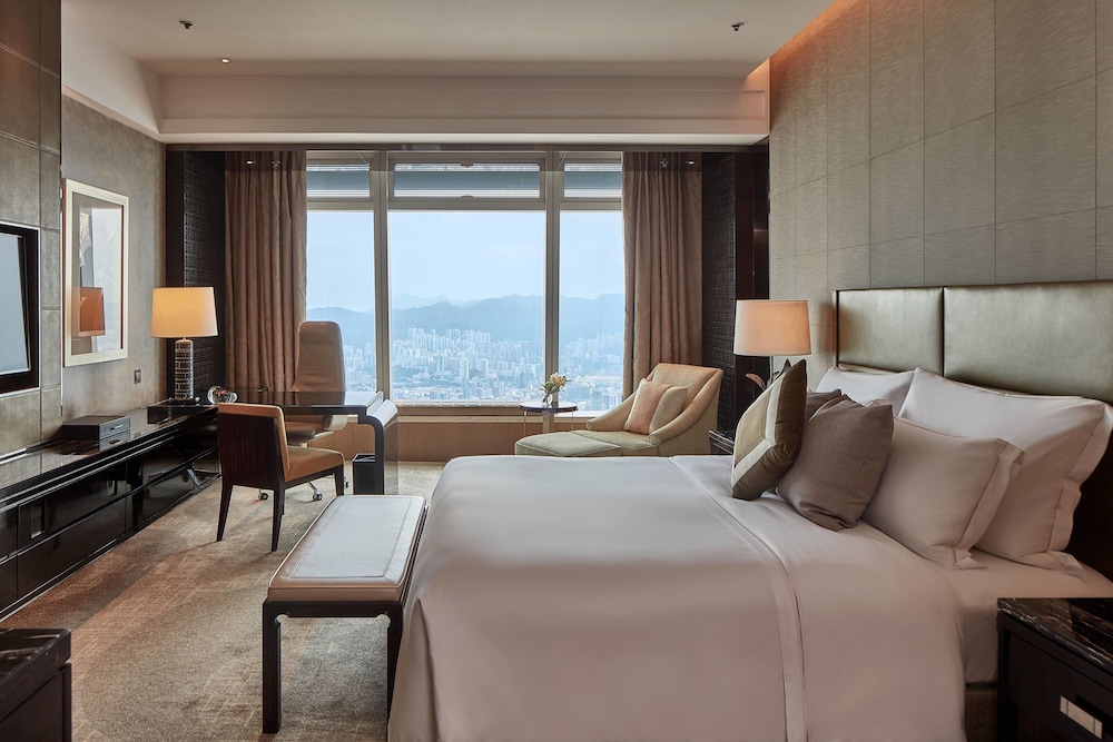 The Ritz-Carlton, Hong Kong, Singapore