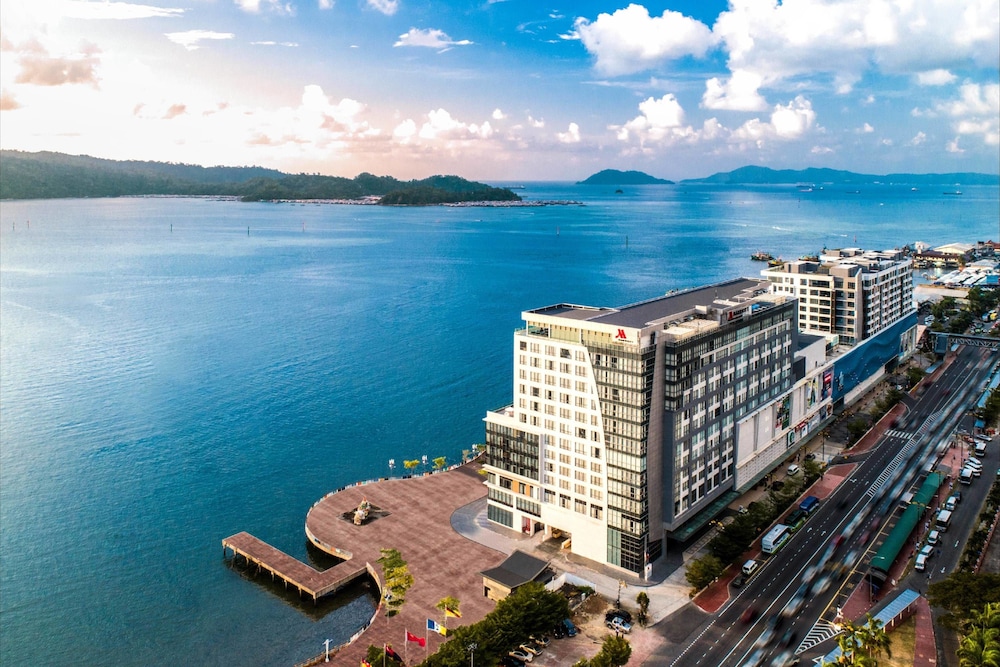 Kota Kinabalu Marriott Hotel, 5-star hotel in Kota Kinabalu (and vicinity)