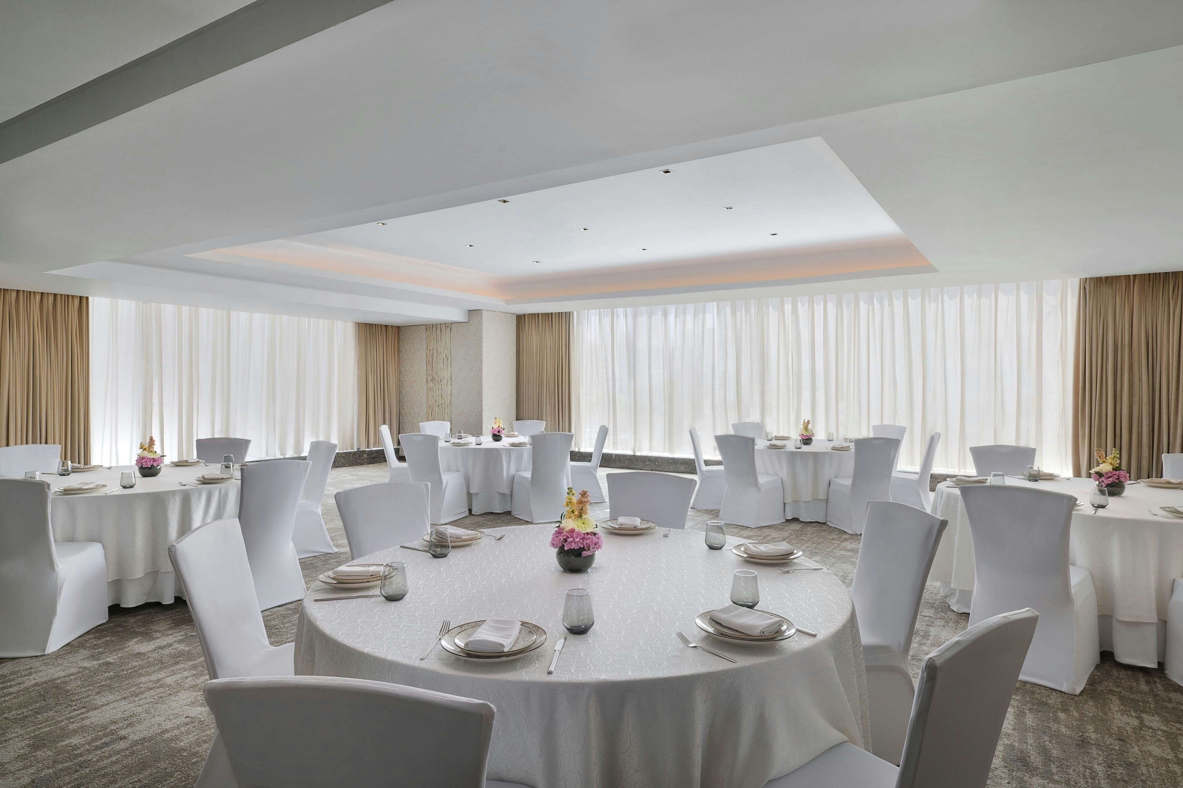 The Canvas Hotel, Dubai, Autograph Collection, Singapore