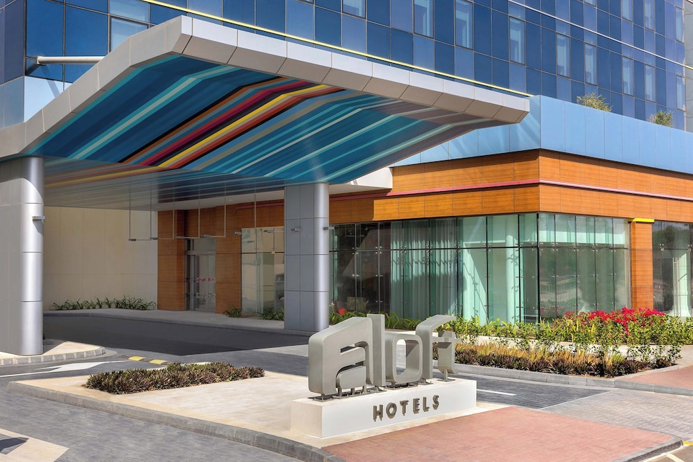 Aloft Al Mina, Dubai, Singapore