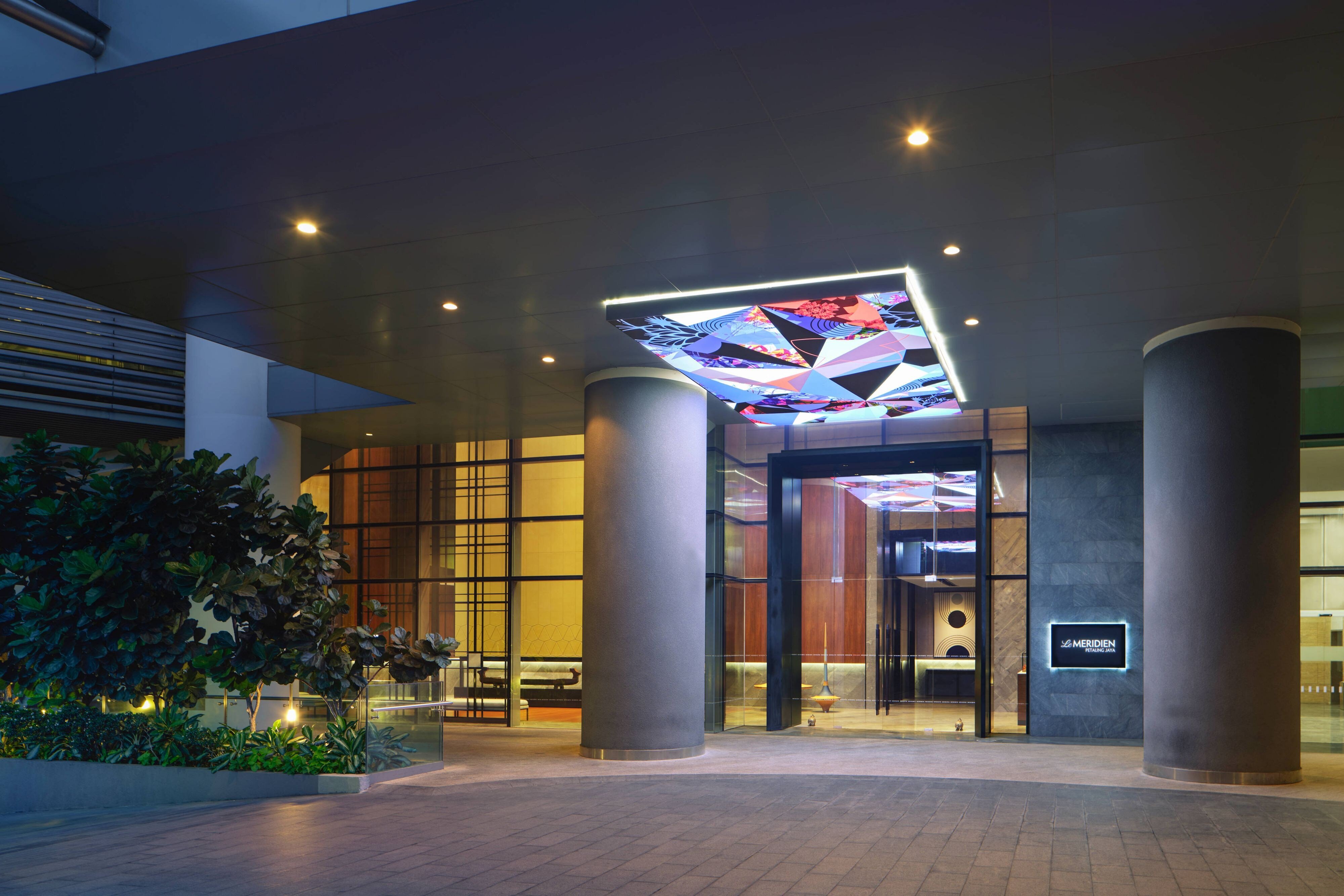 Photo of Le Méridien Petaling Jaya, 5-star hotel in Kuala Lumpur (and vicinity)