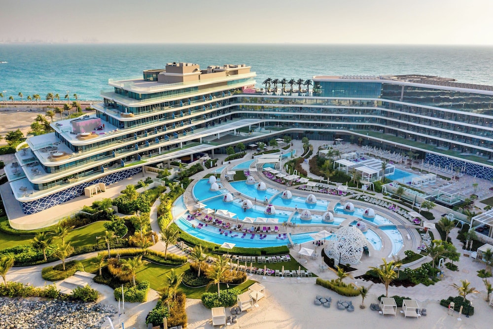 W Dubai - The Palm, Singapore