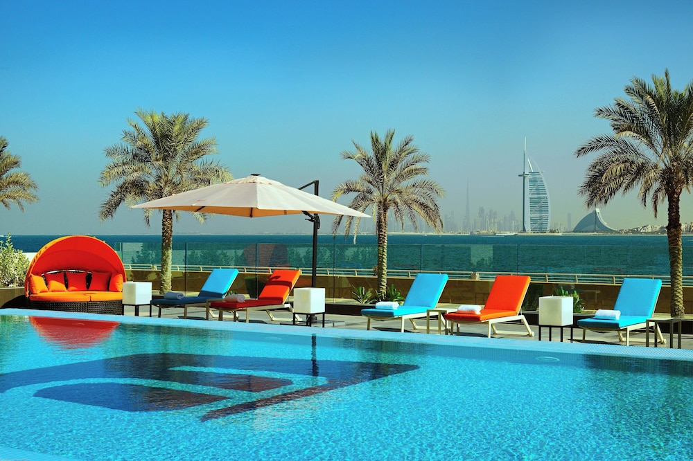 Aloft Palm Jumeirah, Singapore