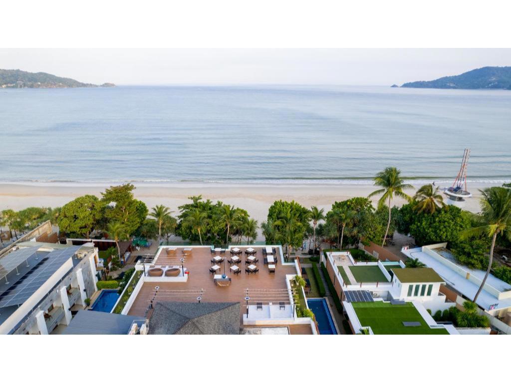 La Flora Resort Patong, Singapore