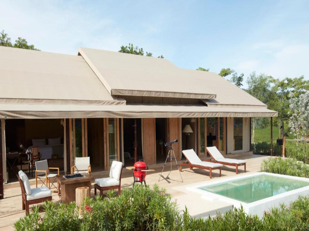 Marasca Khaoyai, Singapore