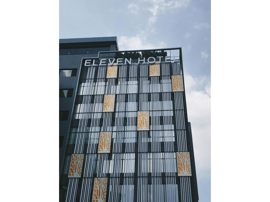 Pure Eleven Hotel Bangkok, Singapore