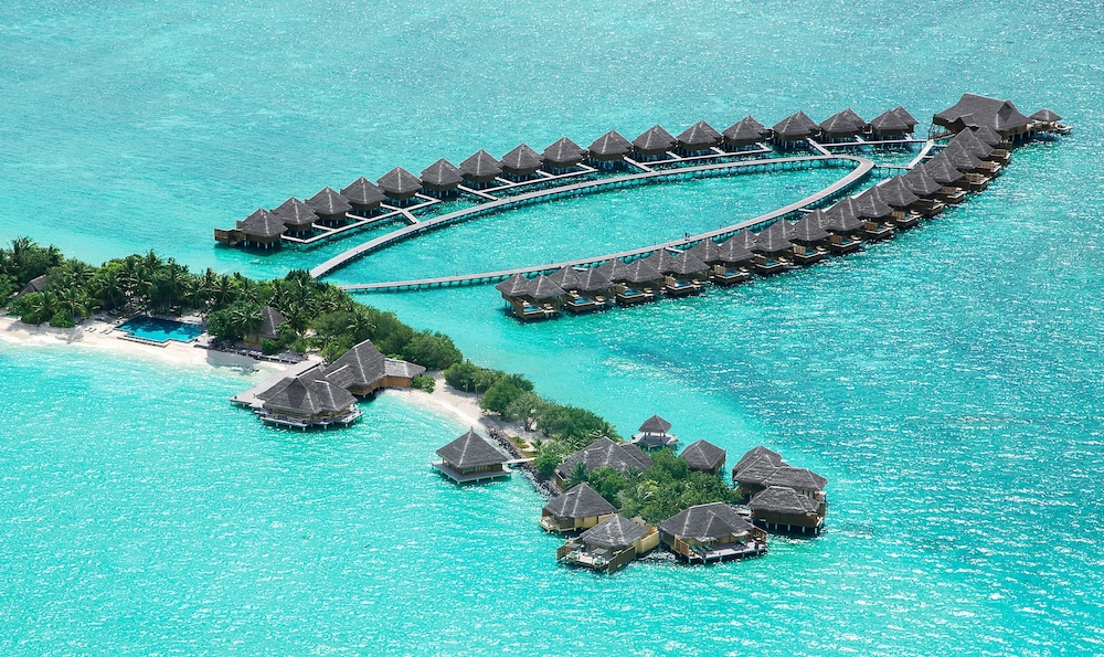 Taj Exotica Resort & Spa, Maldives, Singapore