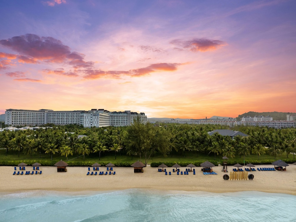 Radisson Blu Resort Phu Quoc, Singapore