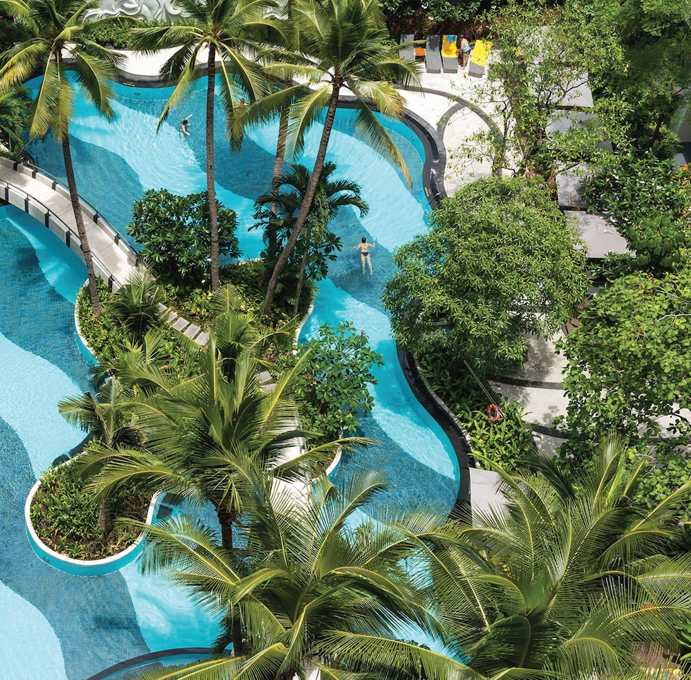 Chatrium Residence Sathorn, Singapore
