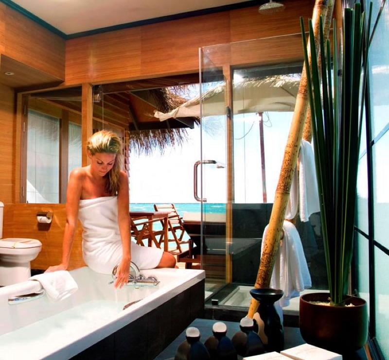 ADAARAN SELECT HUDHURAN FUSHI MALDIVES, Singapore