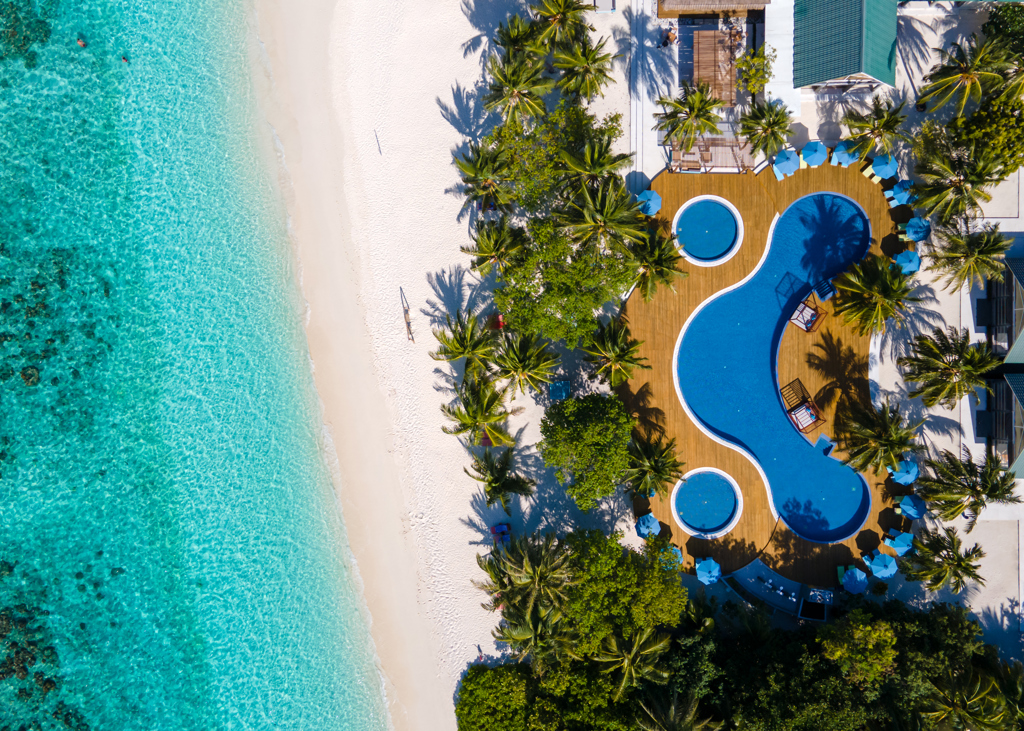 FURAVERI ISLAND RESORT & SPA, MALDIVES, Singapore