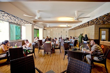 KAANI BEACH HOTEL, Singapore