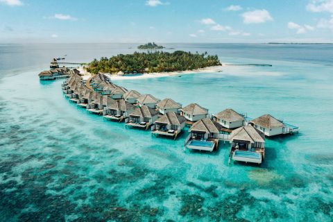 Nova Maldives, Singapore