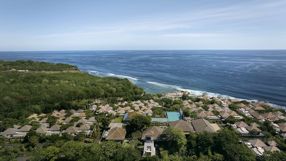 Umana Bali, LXR Hotels & Resorts, Singapore