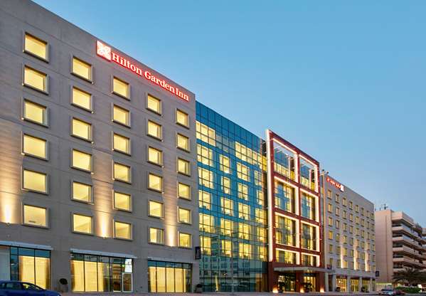 Hilton Garden Inn Dubai, Mall Avenue, Singapore