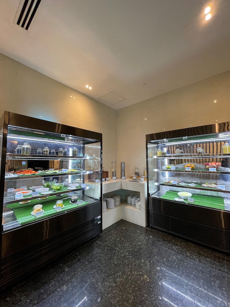 Photo of Hilton Garden Inn Puchong, 3-star hotel in Kuala Lumpur (and vicinity)