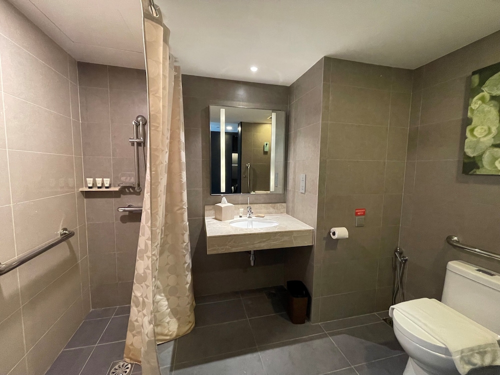 Photo of Hilton Garden Inn Puchong, 3-star hotel in Kuala Lumpur (and vicinity)