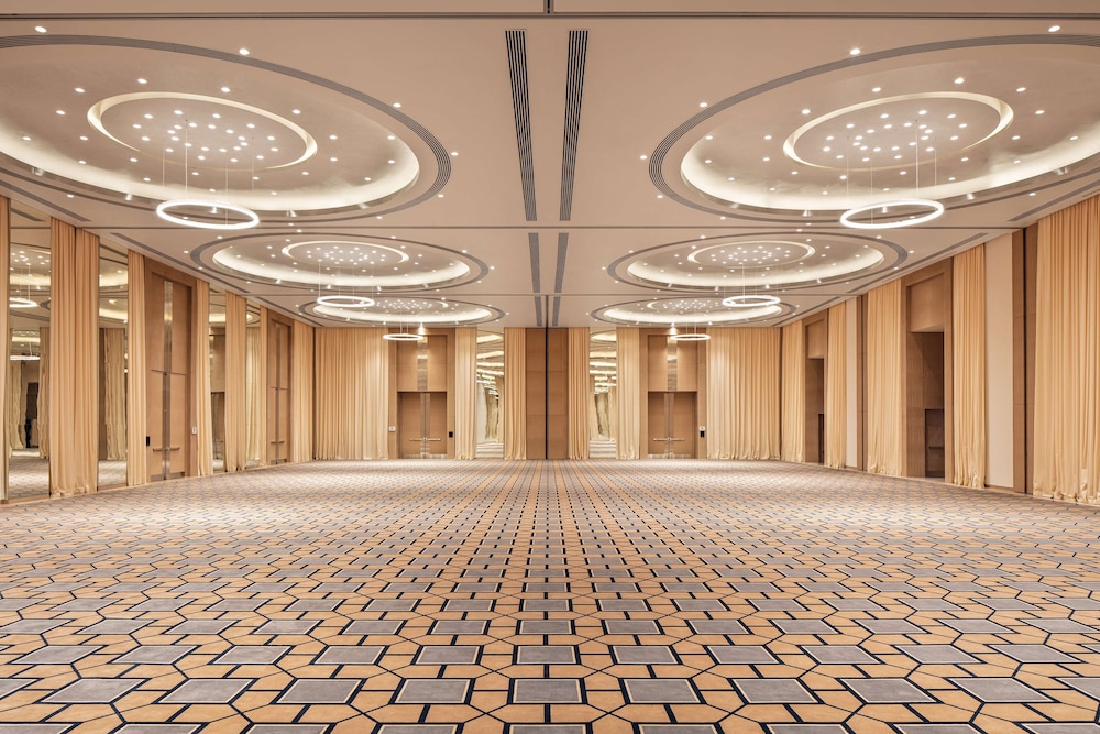 Photo of Doubletree By Hilton Fujairah City, 4-star hotel in Al-Fujairah