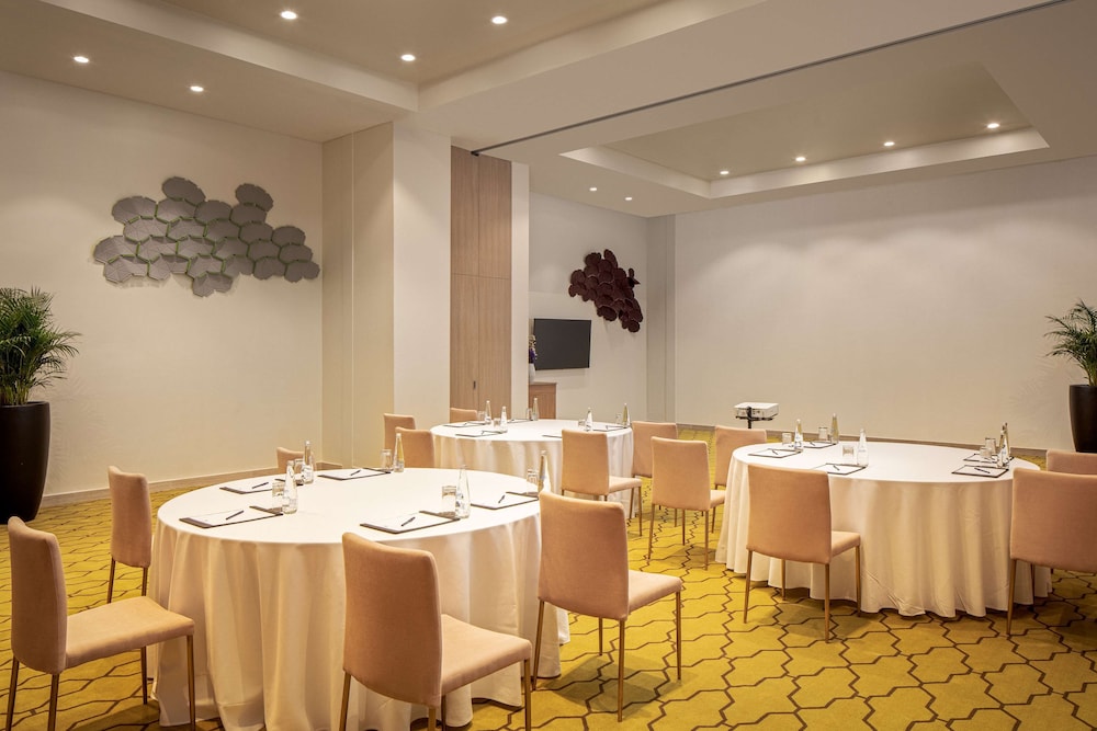 Photo of Doubletree By Hilton Fujairah City, 4-star hotel in Al-Fujairah