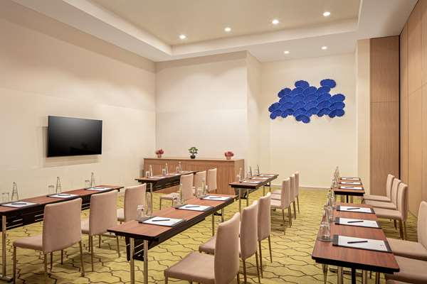 Photo of Doubletree By Hilton Fujairah City, 4-star hotel in Al-Fujairah